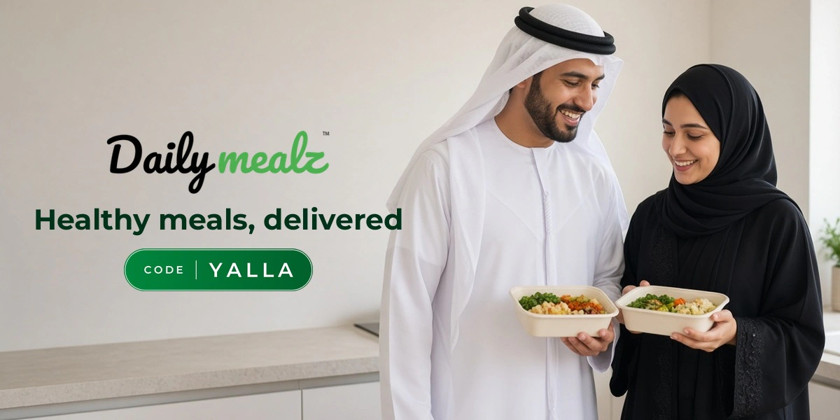 DailyMealz promo code YALLA banner with shoppers enjoying healthy meals